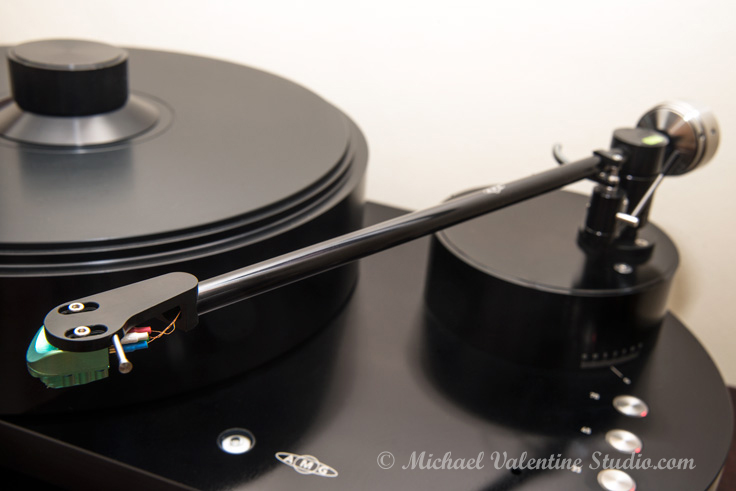 AMG Viella V12 turntable