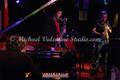 Ayse T&uuml;t&uuml;nc&uuml; Trio