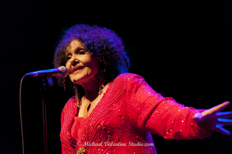 Cleo Laine