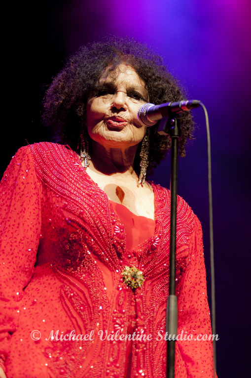 Cleo Laine