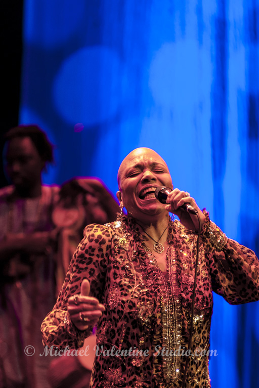 Dee Dee Bridgewater
