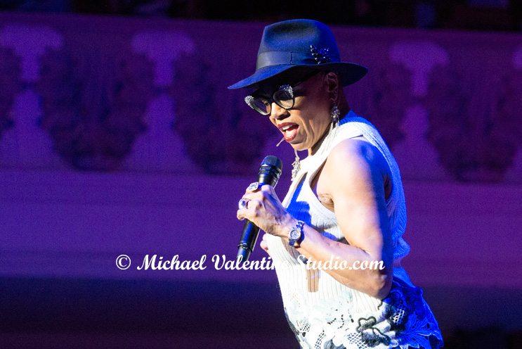Dee Dee Bridgewater
