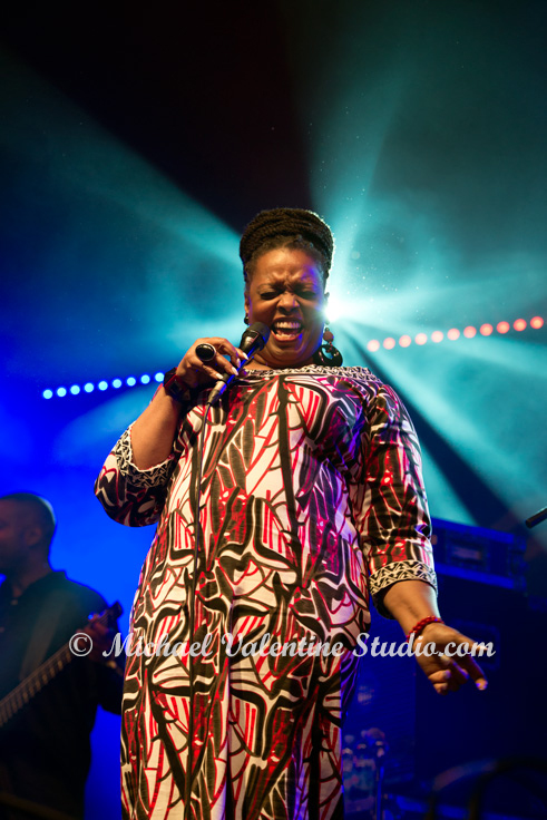 Dianne Reeves