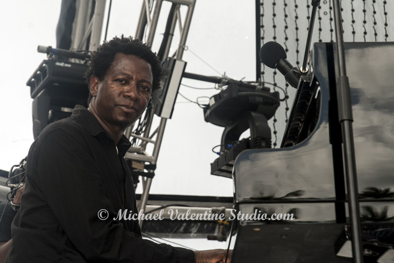 Eric Ildefonse Quintet featuring Luther FranÃ§ois