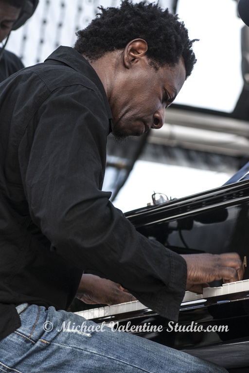 Eric Ildefonse Quintet featuring Luther FranÃ§ois