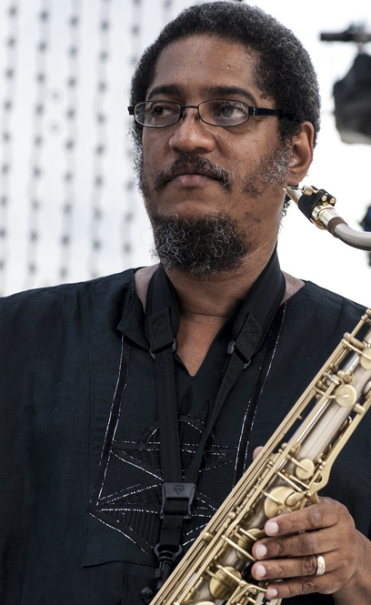 Eric Ildefonse Quintet featuring Luther FranÃ§ois