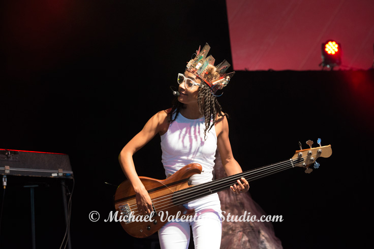 Esperanza Spalding Presents Emily’s D+Evolution