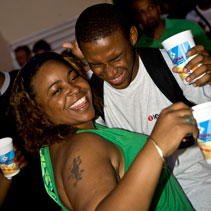 Jazz on the Beach patrons