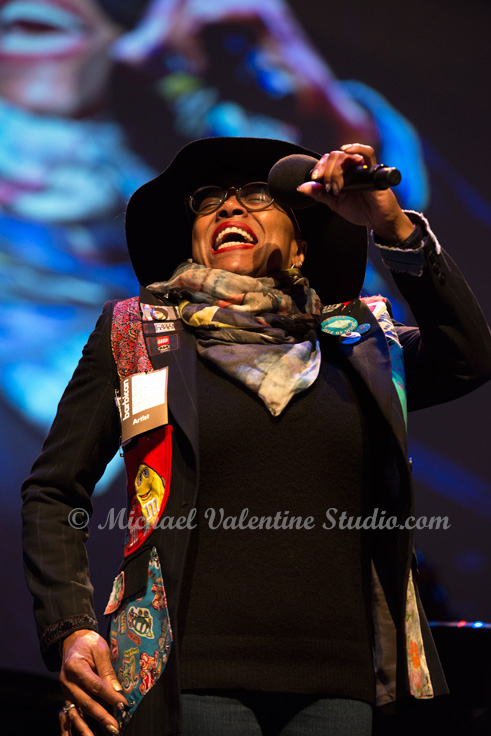 Dee Dee Bridgewater