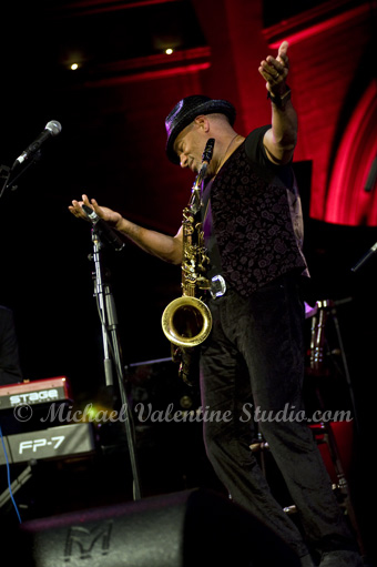 Kirk Whalum