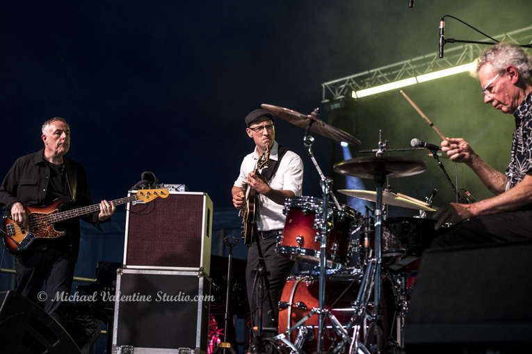 Pete Roth Trio featuring Bill Bruford