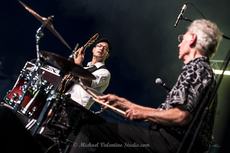 Pete Roth Trio featuring Bill Bruford