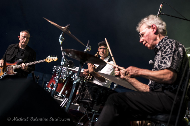 Pete Roth Trio featuring Bill Bruford