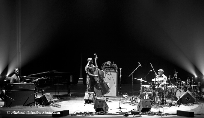 Robert Glasper & Robert Glasper Trio