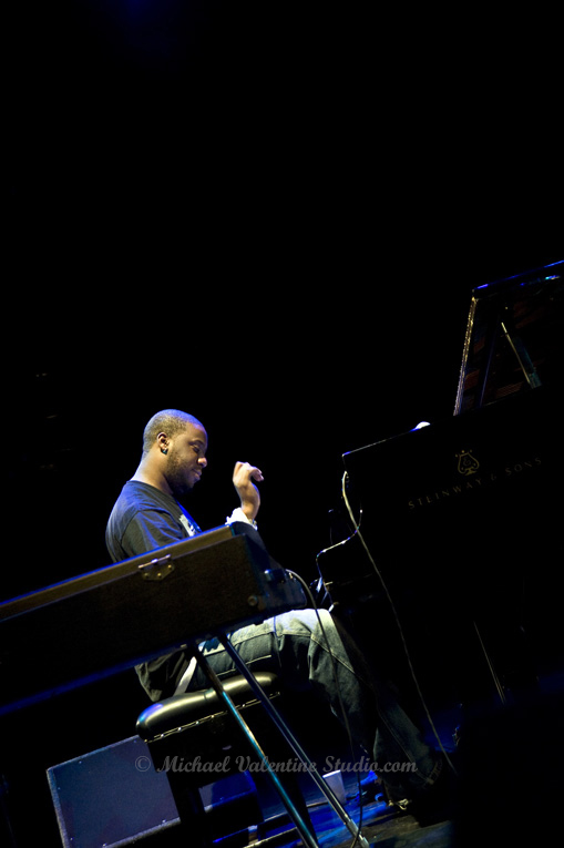 Robert Glasper & Robert Glasper Trio