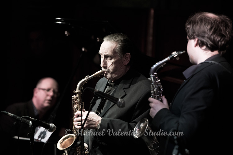 Peter King, Brandon Allen, Alex Garnett, Mike Chillingworth & Robin Aspland (piano)