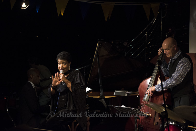 Vanessa Rubin featuring Danny Grissett