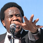 Al Green @ the St. Lucia Jazz Festival 2006 (click to go to this page)
