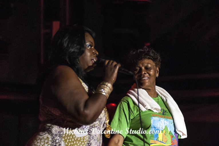 Angie Stone & Dionne Warwick