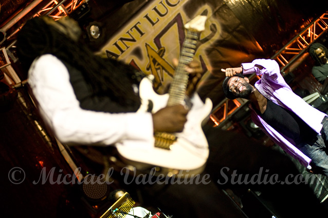 Beres Hammond  & band