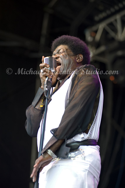 Charles Bradley