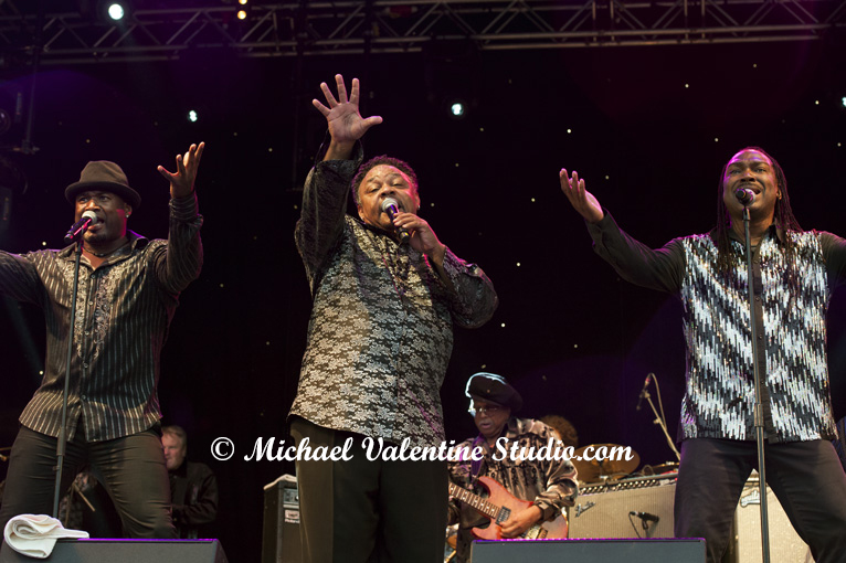 Earth Wind & Fire Experience Featuring Al McKay