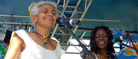 Meshach backing singers