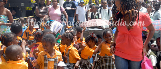 Jazz On The Square patrons