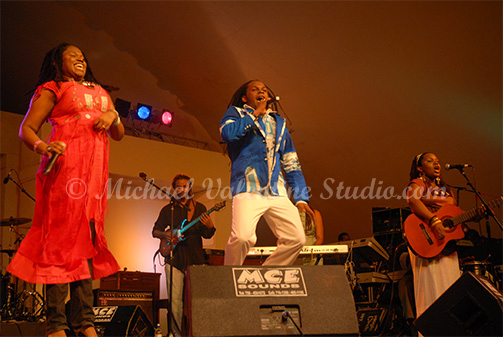 Isaac Blackman with The Love Circle