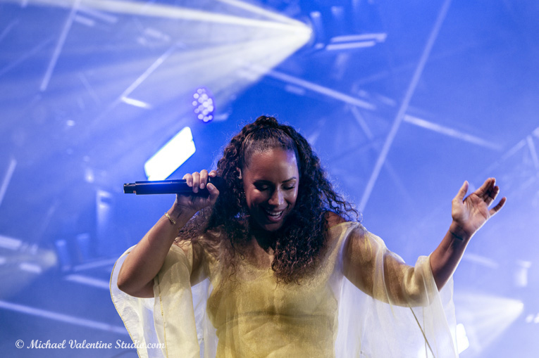 Leona Lewis