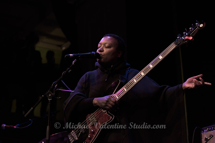 Me’Shell NdegéOcello