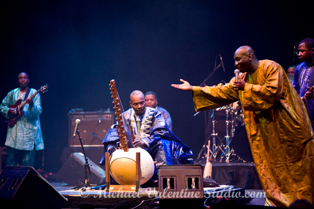 Toumani Diabaté  & band