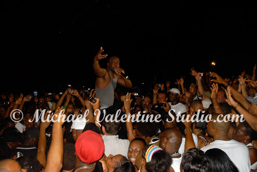 Wyclef Jean with patrons